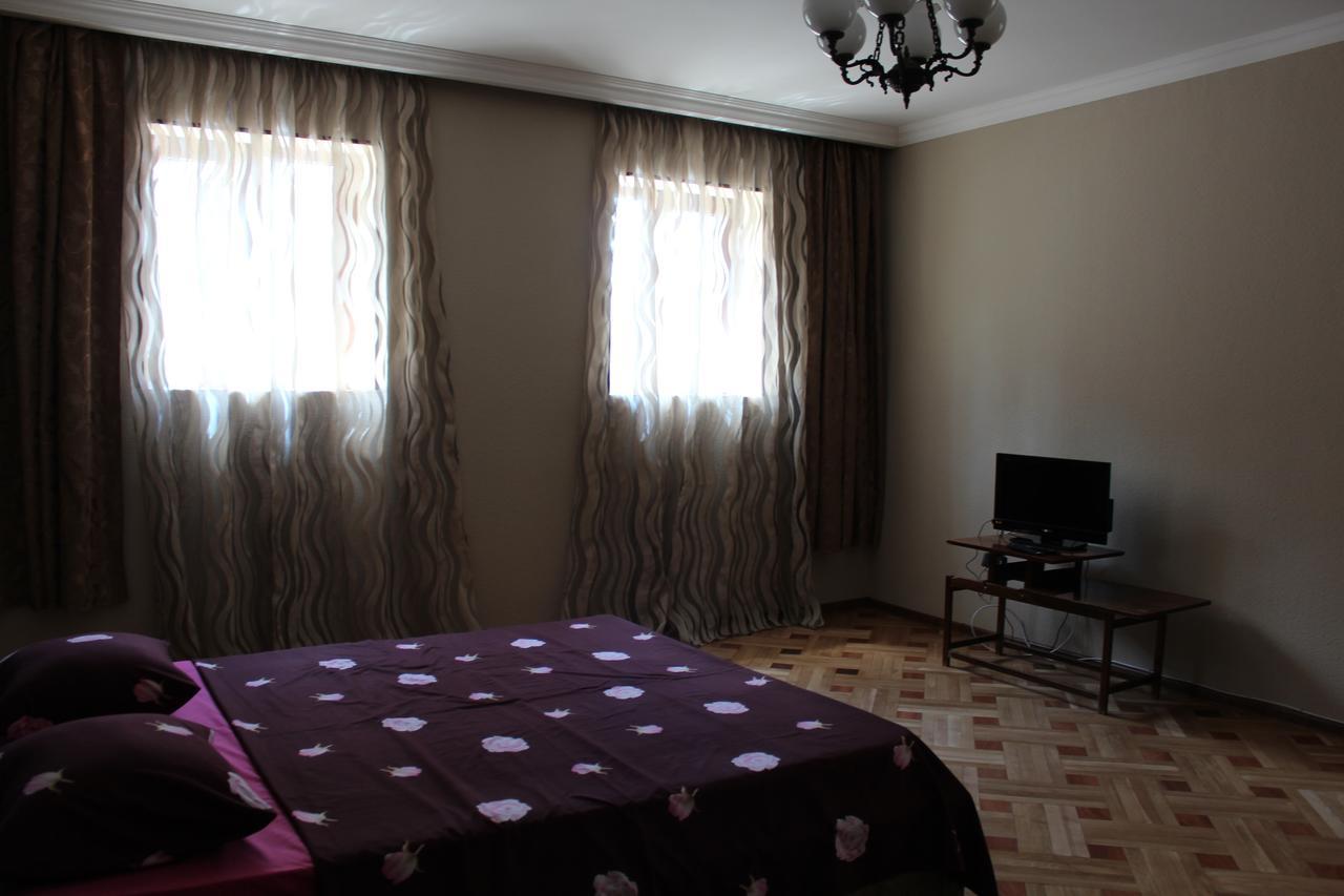 Guest House Stefanos Tbilissi Extérieur photo