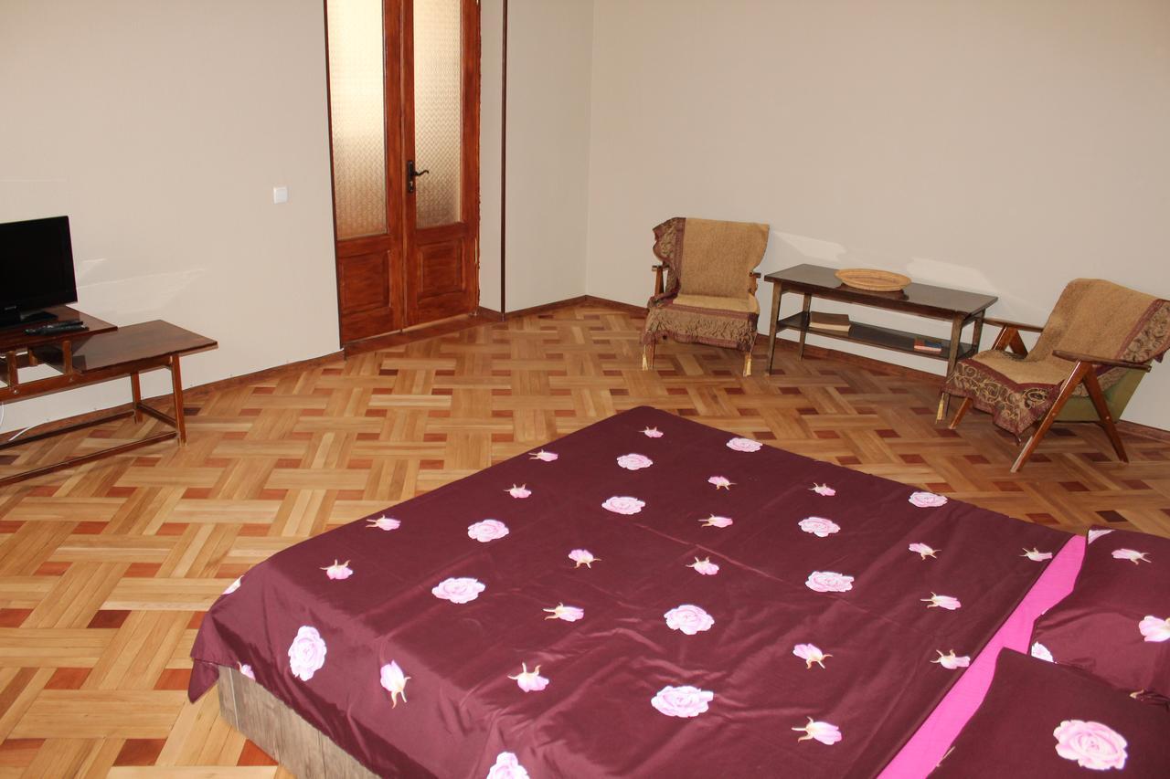 Guest House Stefanos Tbilissi Extérieur photo