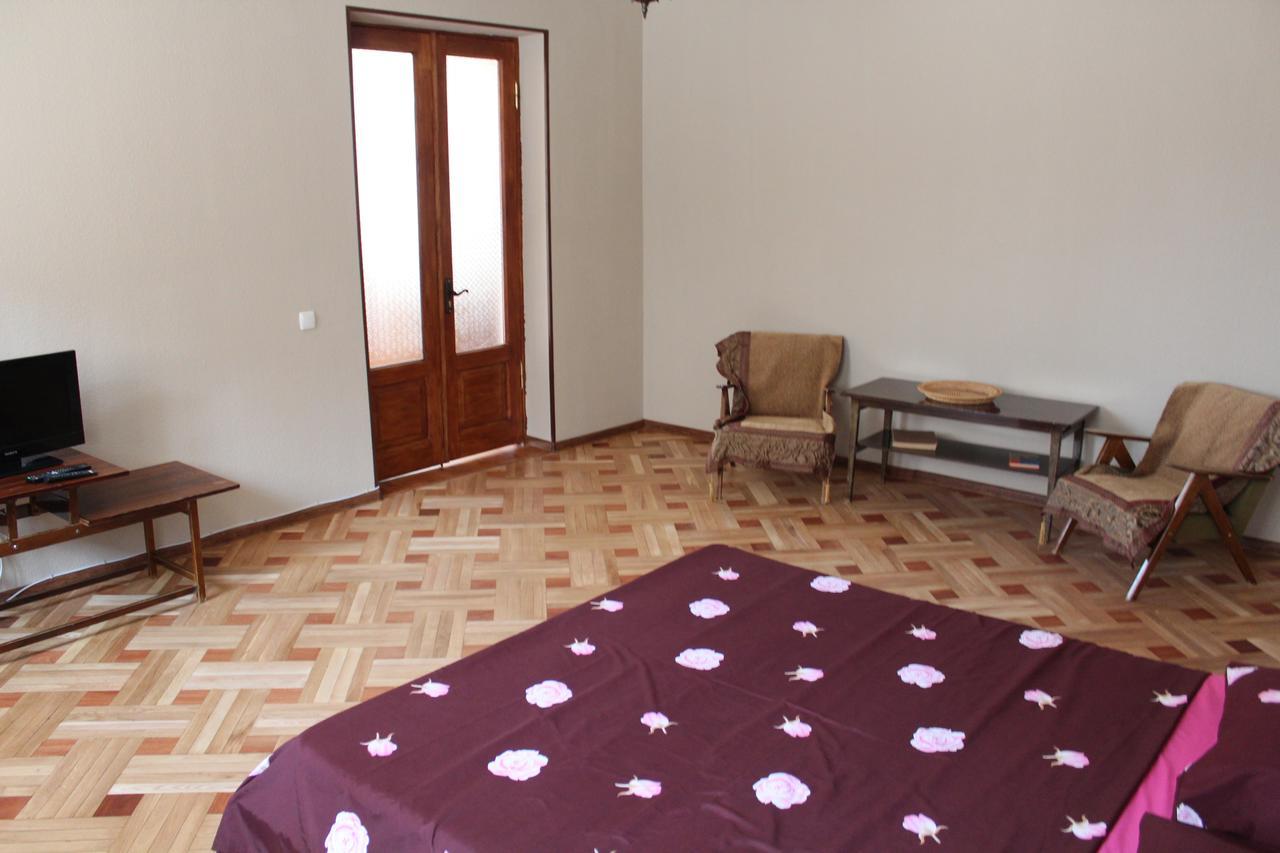 Guest House Stefanos Tbilissi Extérieur photo
